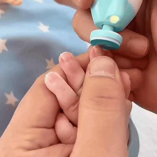مقص أظافر الأطفال